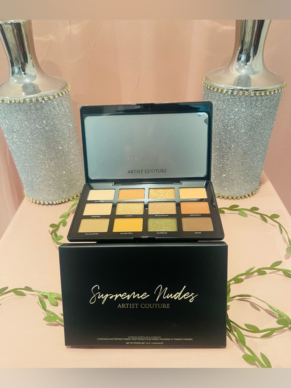 Artist Couture Eyeshadow Palette - Gold, Beige, Brown & Olive Tones